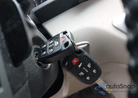 2013 Honda Odyssey Touring/Touring Elite from USA, damaged, VIN 5FNRL5H96DB047748